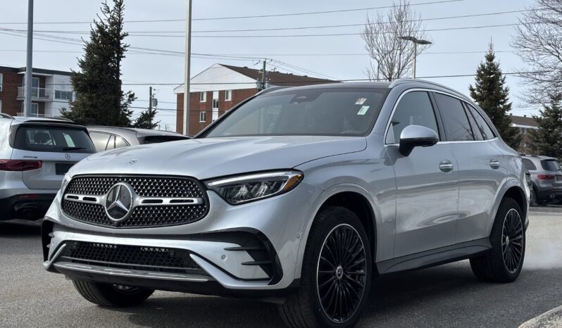 
								2025 Mercedes-Benz GLC300 4MATIC SUV full									