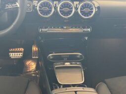 
										2025 Mercedes-Benz CLA 250 4MATIC full									
