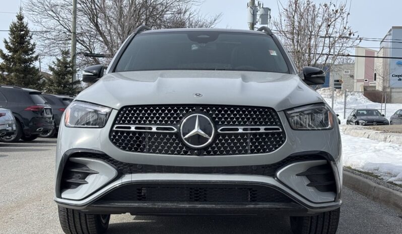 
								2025 Mercedes-Benz GLE 450 4MATIC full									