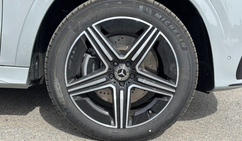 
								2025 Mercedes-Benz GLE 450 4MATIC full									