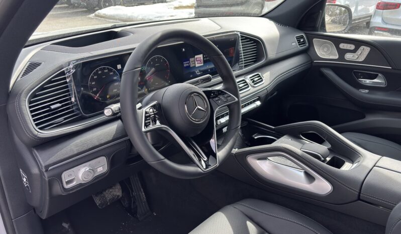 
								2025 Mercedes-Benz GLE 450 4MATIC full									