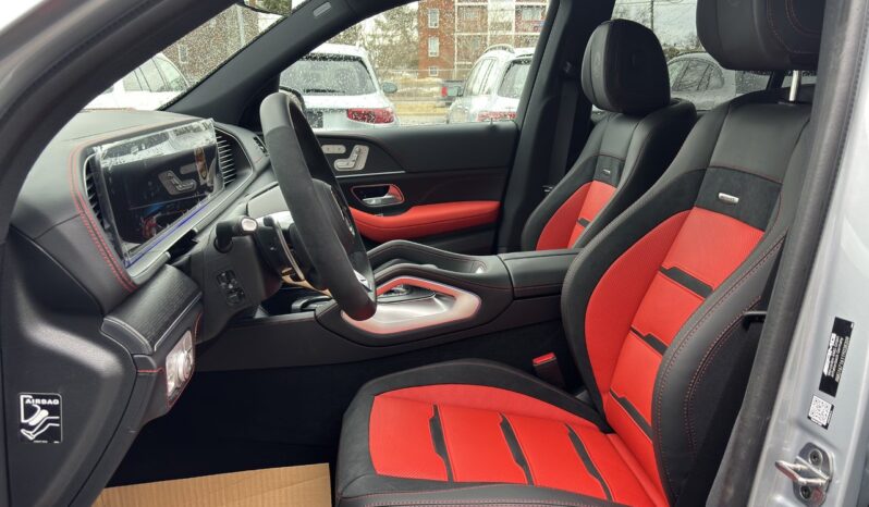 
								2025 Mercedes-Benz GLE AMG 53 4MATIC full									