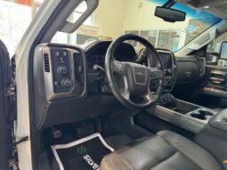 
										2018 GMC Sierra 2500 Crew 4×4 Slt full									