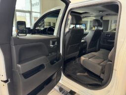 
										2018 GMC Sierra 2500 Crew 4×4 Slt full									