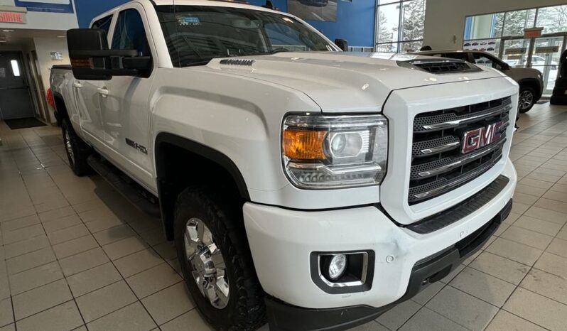 
								2018 GMC Sierra 2500 Crew 4×4 Slt full									