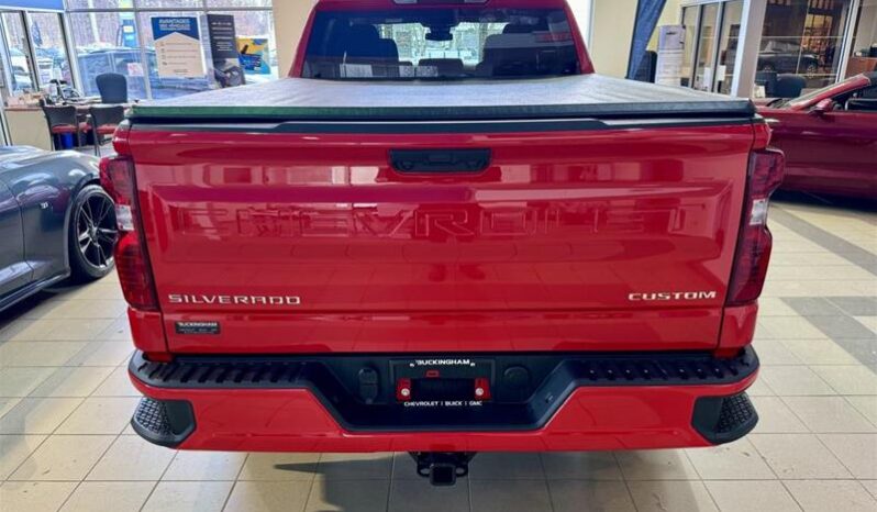 
								2024 Chevrolet Silverado 1500 Crew Cab Standard Box 4-Wheel Drive Custom full									