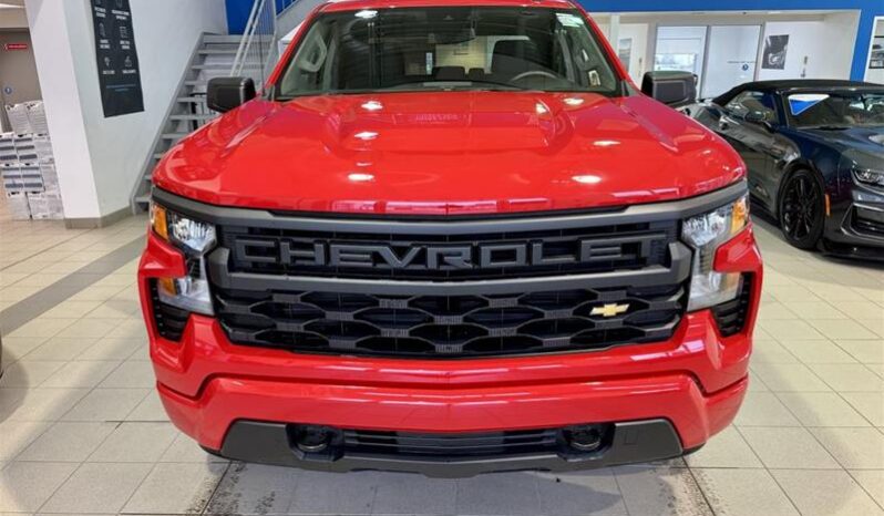 
								2024 Chevrolet Silverado 1500 Crew Cab Standard Box 4-Wheel Drive Custom full									