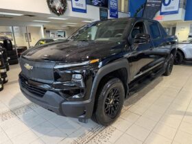 2024 Chevrolet Silverado EV e4WD Crew Cab Work Truck w/4WT