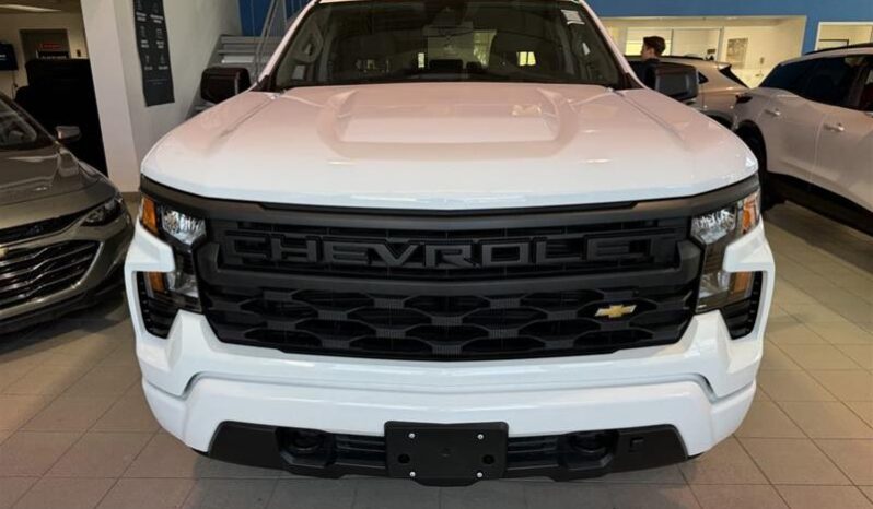 
								2024 Chevrolet Silverado 1500 Crew Cab Short Box 4-Wheel Drive Custom full									