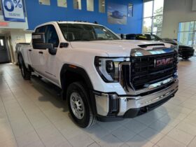 2024 GMC Sierra 2500 4WD Crew Cab Long Box Pro