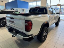 2024 GMC Canyon Crew Cab Short Box 4-Wheel Drive AT4