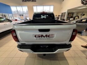 2024 GMC Canyon Crew Cab Short Box 4-Wheel Drive AT4