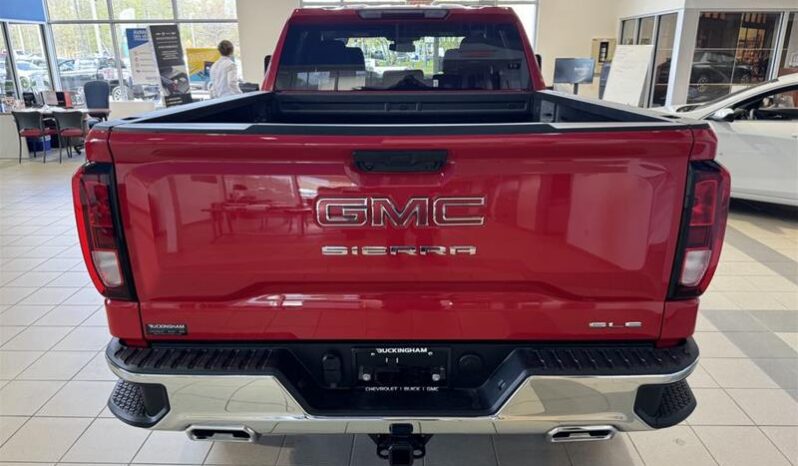 
								2024 GMC Sierra 1500 Crew Cab Standard Box 4-Wheel Drive SLE full									