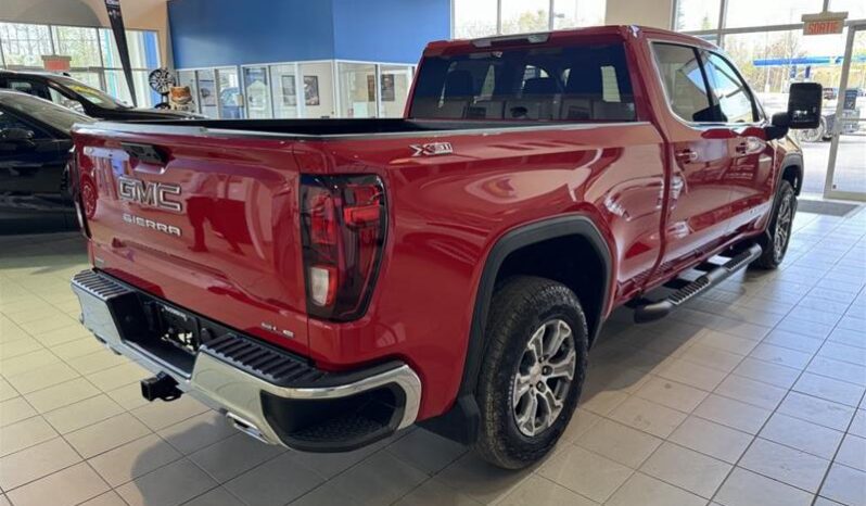 
								2024 GMC Sierra 1500 Crew Cab Standard Box 4-Wheel Drive SLE full									