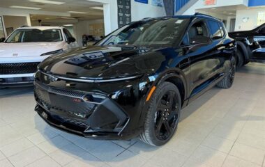 2025 Chevrolet Equinox EV 4dr RS