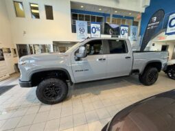 
										2025 Chevrolet Silverado 2500 4WD Crew Cab Standard Box ZR2 full									