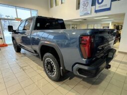 
										2025 GMC Sierra 2500 4WD Crew Cab Standard Box Denali full									