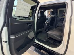 
										2025 GMC Sierra EV e4WD Crew Cab MAX Range Denali full									