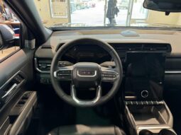 
										2025 GMC Terrain AWD Elevation full									