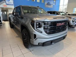 
										2025 GMC Sierra 1500 Crew Cab Standard Box 4-Wheel Drive Elevation full									