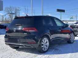 
										2021 Volkswagen Golf Highline full									