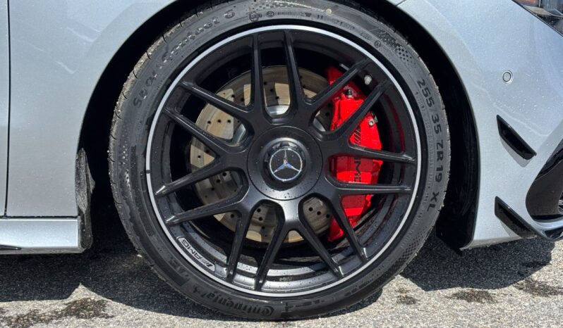 
								2025 Mercedes-Benz CLA AMG 45 4MATIC full									
