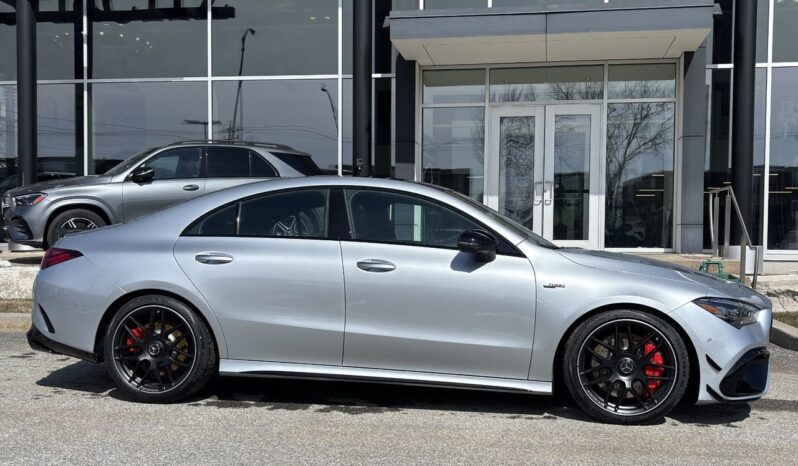 
								2025 Mercedes-Benz CLA AMG 45 4MATIC full									