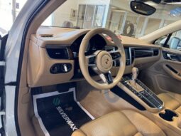 
										2015 Porsche Macan S full									