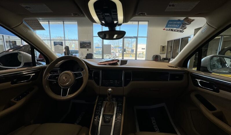 
								2015 Porsche Macan S full									