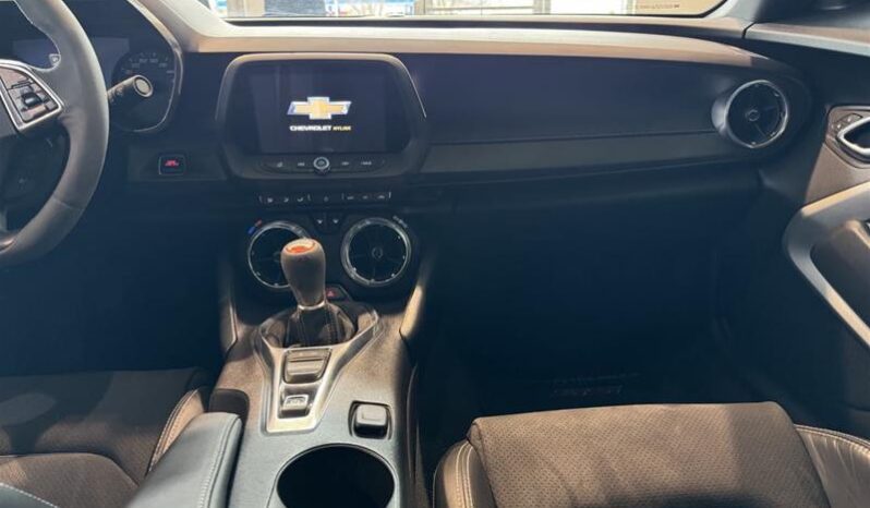 
								2017 Chevrolet Camaro Coupe 1ss full									