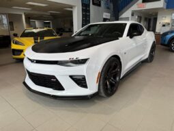 2017 Chevrolet Camaro - Occasion Décapotable - VIN: 1G1FE1R71H0187075 - Buckingham Chevrolet Buick GMC Gatineau