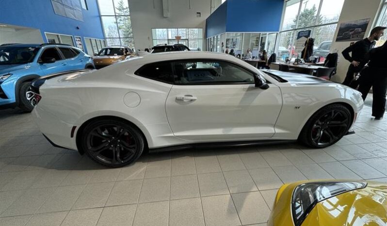 
								2017 Chevrolet Camaro Coupe 1ss full									