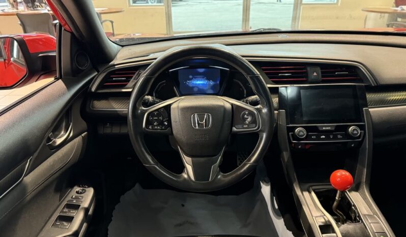 
								2018 Honda Civic Hatch Sport 6mt full									