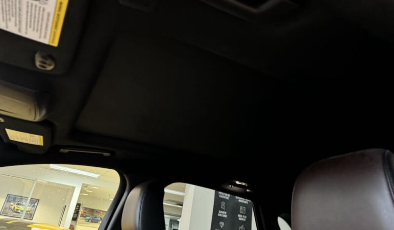 
								2021 Ford Edge Titanium Awd full									