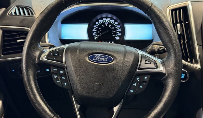 
								2021 Ford Edge Titanium Awd full									