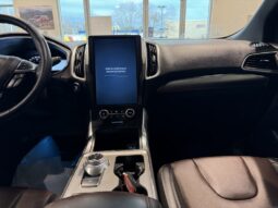
										2021 Ford Edge Titanium Awd full									