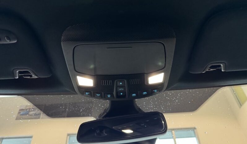 
								2021 Ford Edge Titanium Awd full									