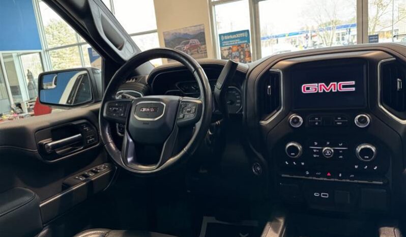 
								2021 GMC Sierra 1500 Crew Cab 4×4 At4 full									