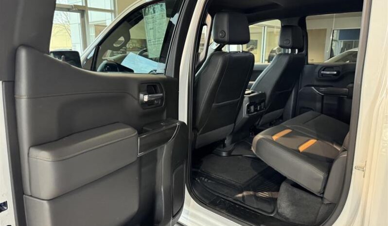 
								2021 GMC Sierra 1500 Crew Cab 4×4 At4 full									
