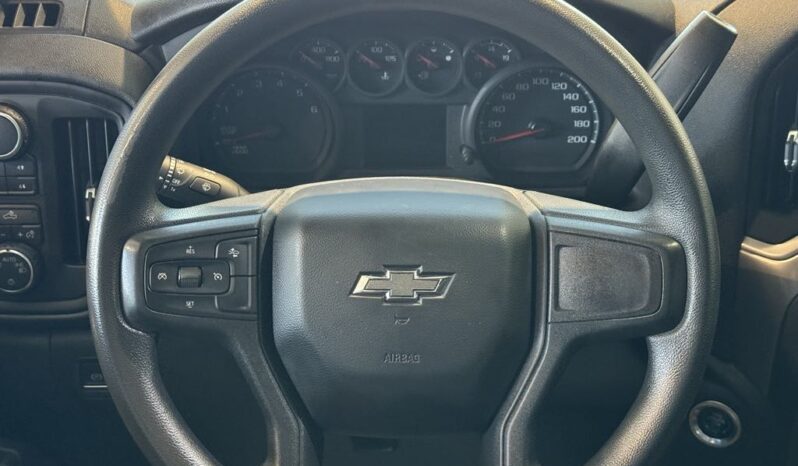 
								2022 Chevrolet Silverado 1500 Crew Cab 4×4 Custom full									