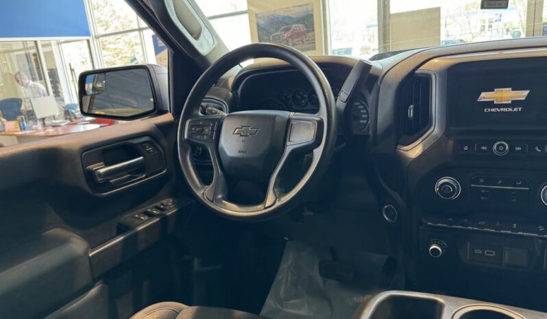 
								2022 Chevrolet Silverado 1500 Crew Cab 4×4 Custom full									