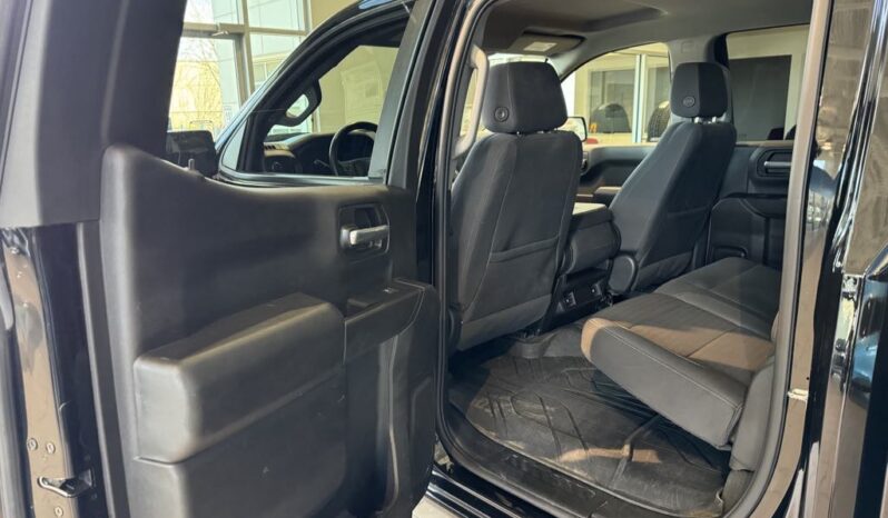 
								2022 Chevrolet Silverado 1500 Crew Cab 4×4 Custom full									