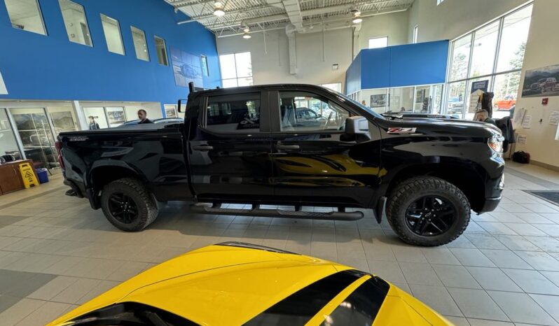 
								2022 Chevrolet Silverado 1500 Crew Cab 4×4 Custom full									