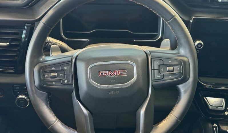 
								2022 GMC Sierra 1500 At4 Standard Box full									
