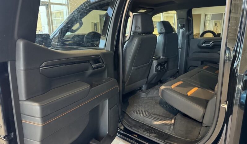 
								2022 GMC Sierra 1500 At4 Standard Box full									