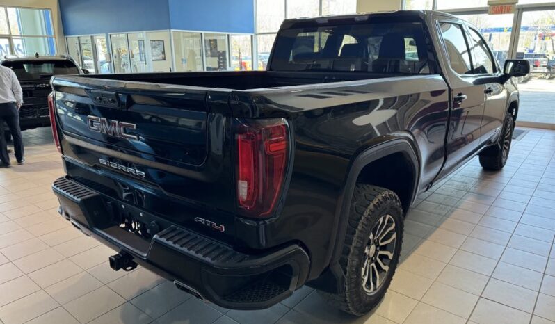 
								2022 GMC Sierra 1500 At4 Standard Box full									