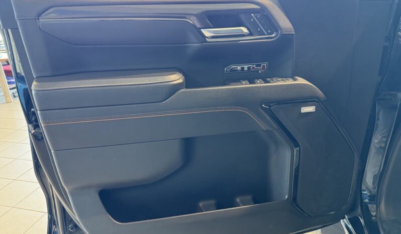 
								2022 GMC Sierra 1500 At4 Standard Box full									