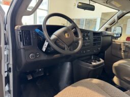
										2025 Chevrolet Express Cargo Van 2500 Regular full									