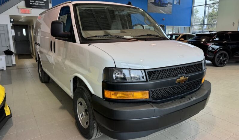 
								2025 Chevrolet Express Cargo Van 2500 Regular full									