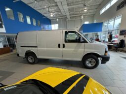 
										2025 Chevrolet Express Cargo Van 2500 Regular full									